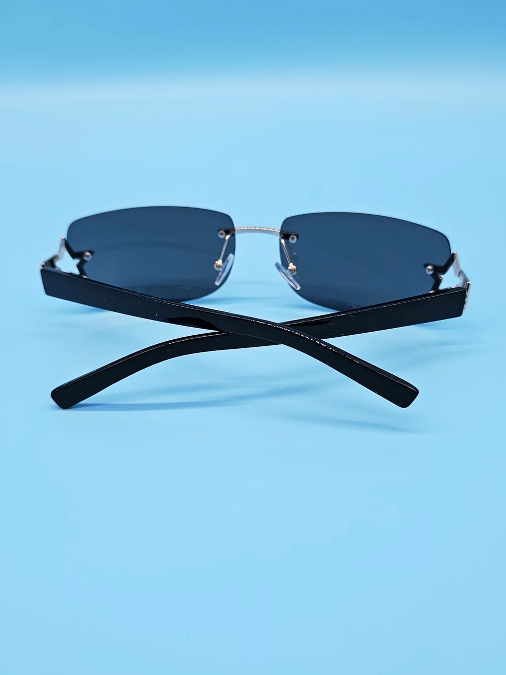 Black Star Accent Rimless Sunglasses
